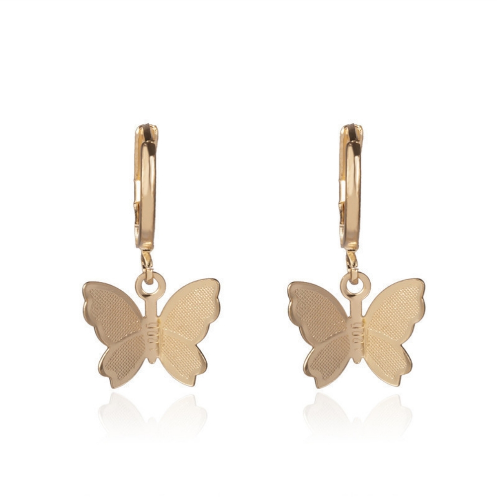 🛍️ BUTTERFLY CHARM HUGGIE EARRINGS
